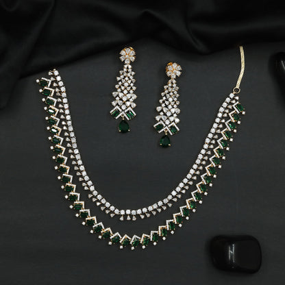 Necklace with Chevron Border and Double Row Design