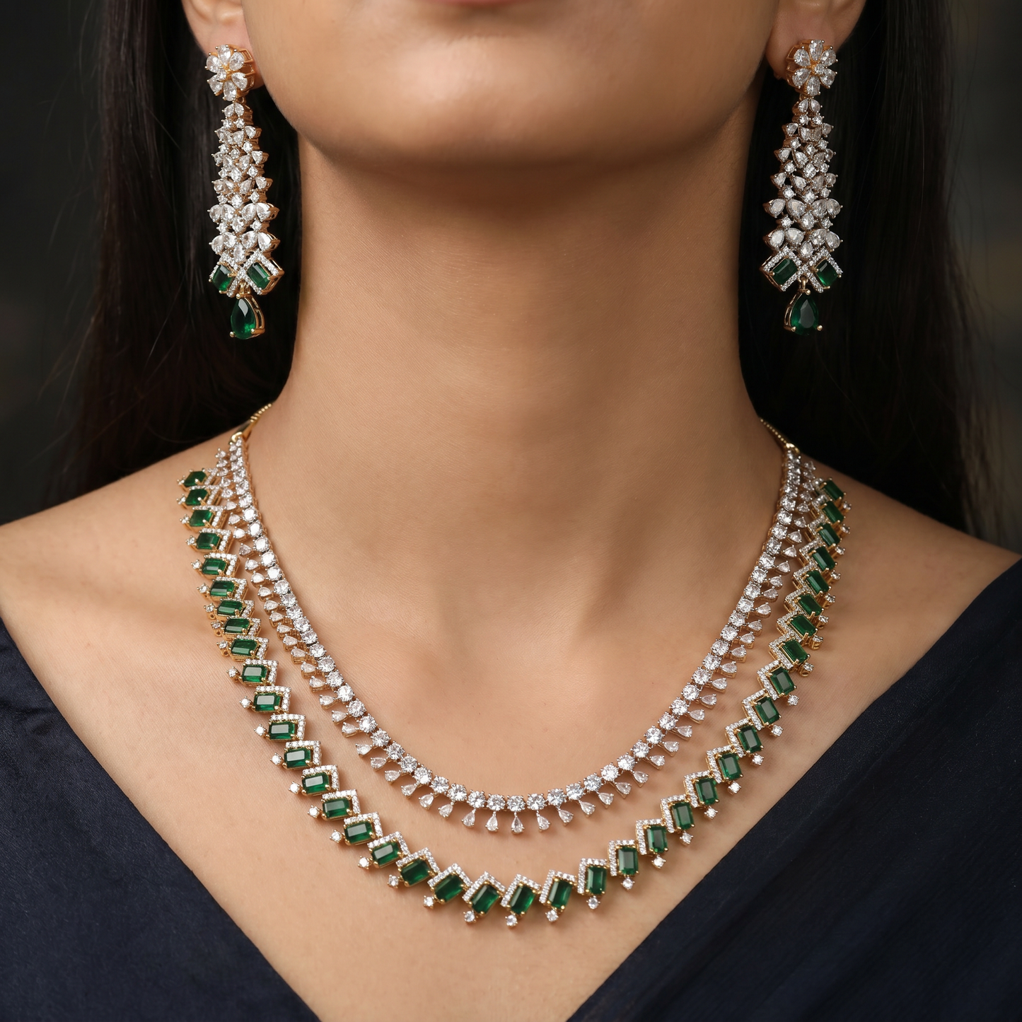 Necklace with Chevron Border and Double Row Design