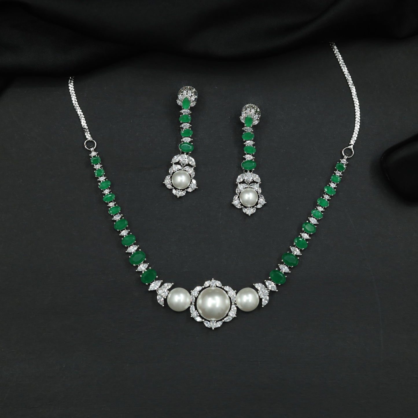 Necklace with Decorative Side Accents and Pearl Center Feature