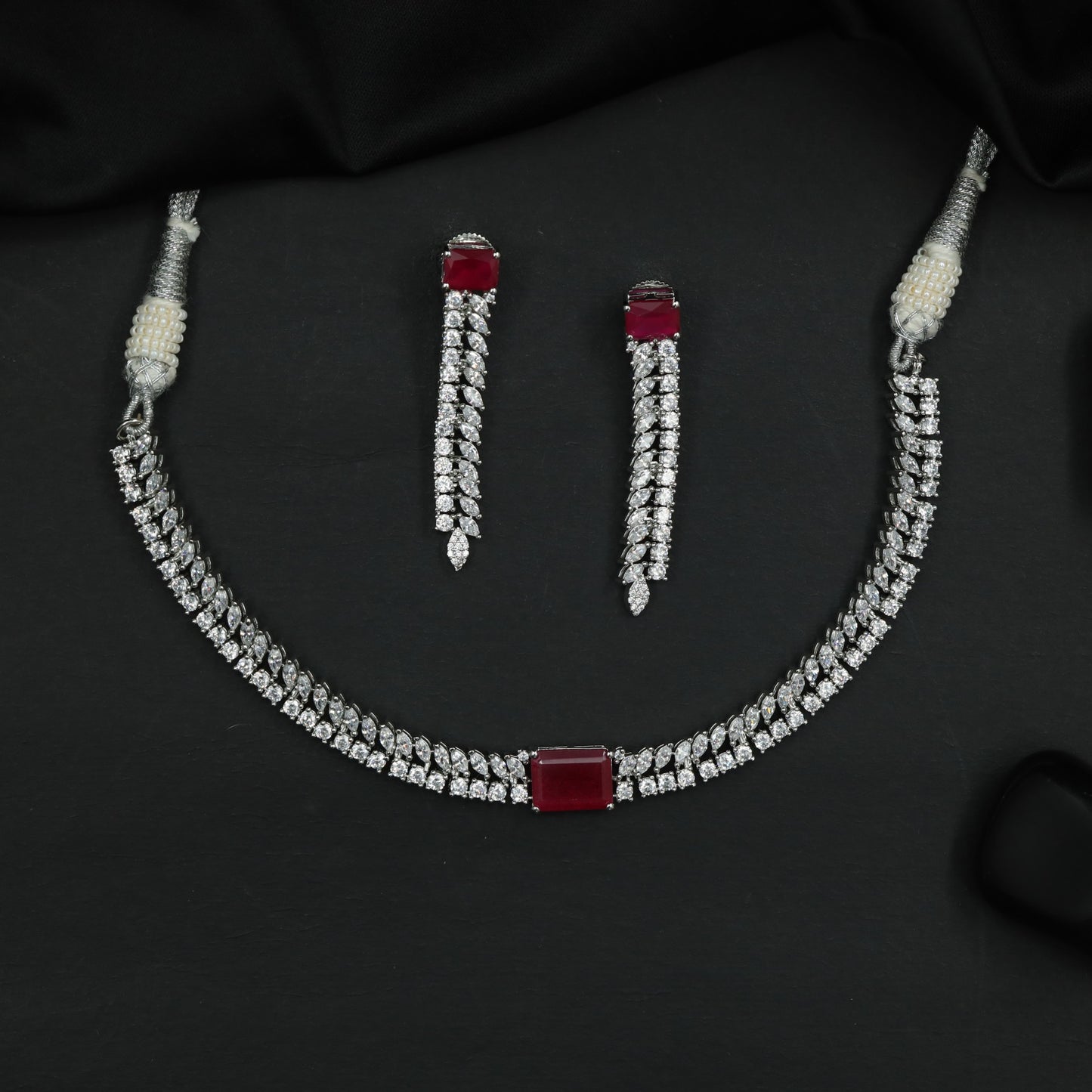 Rhodium Necklace with Leaf Link Design and Centre Accent