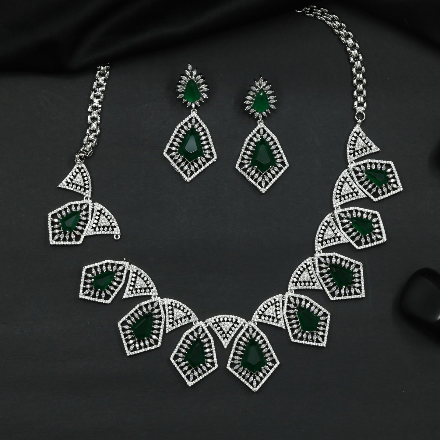 Openwork Geometric Necklace with Statement Appeal