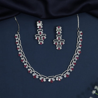 Everyday Glam Necklace with Teardrop Accent Detailing
