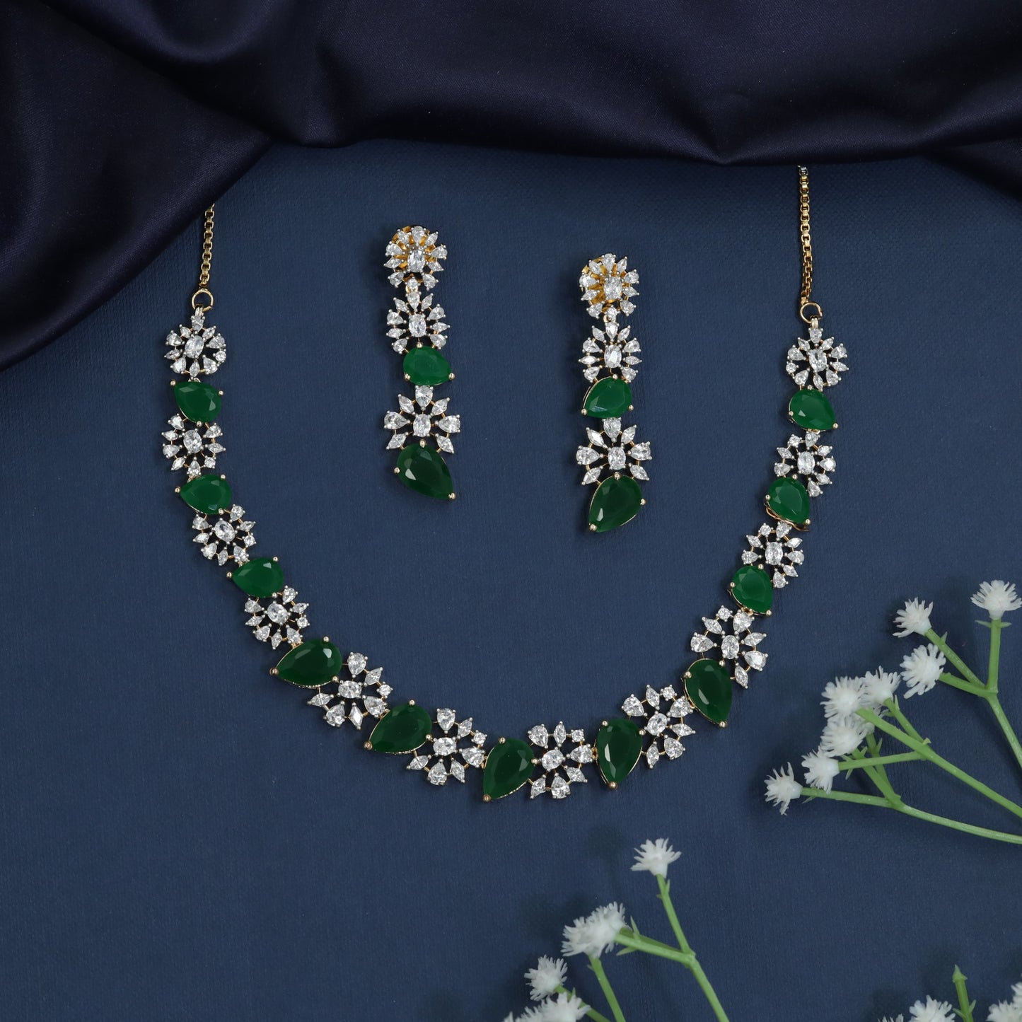 Contemporary Floral Necklace with Graduated Drop Design