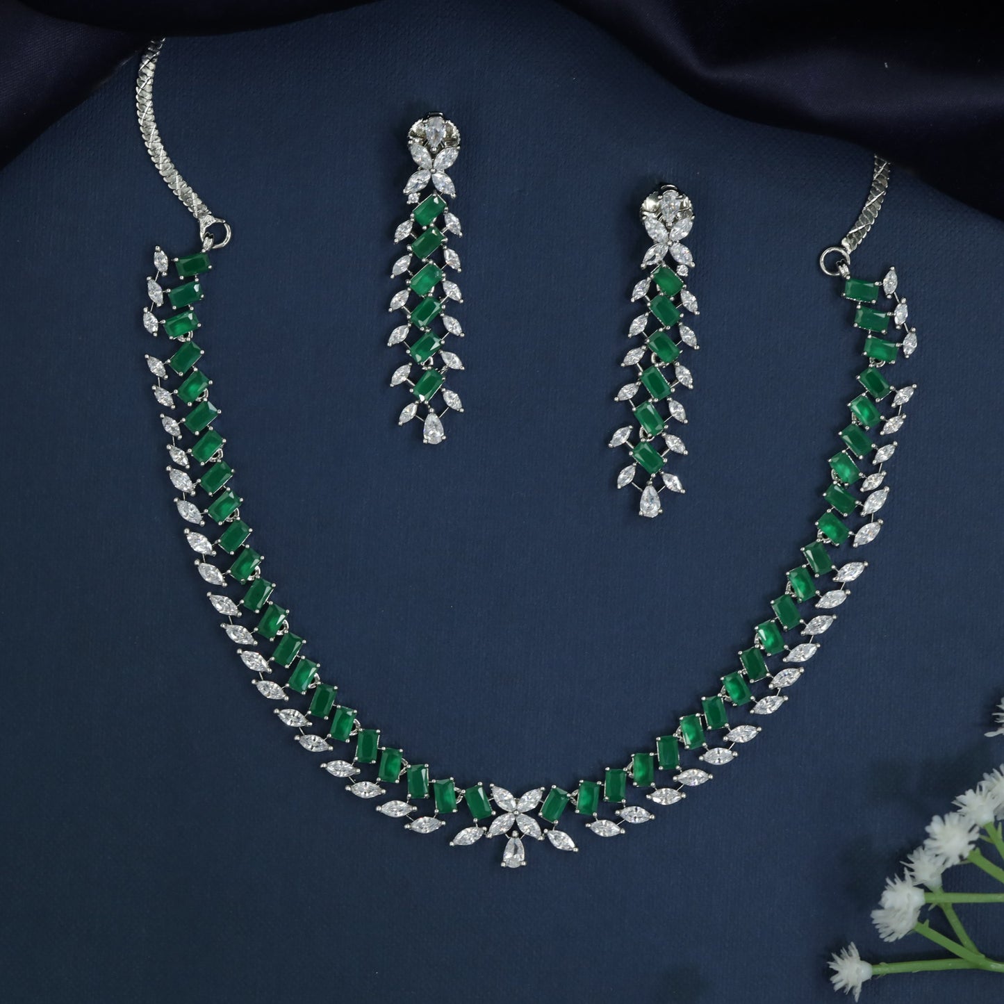 Rhodium Necklace with Chevron Formation and Botanical Edgework