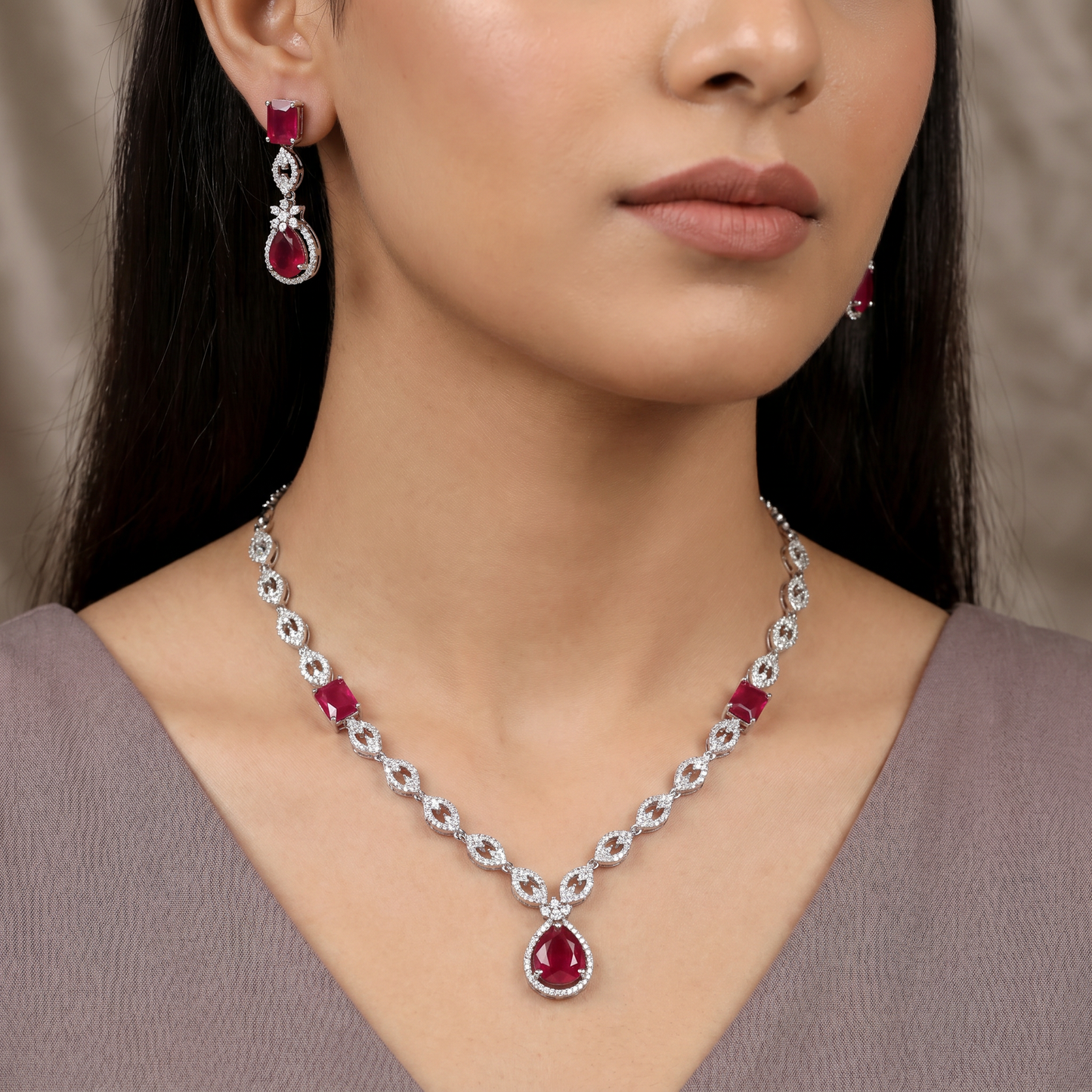 Lightweight station necklace with balanced drop detailing