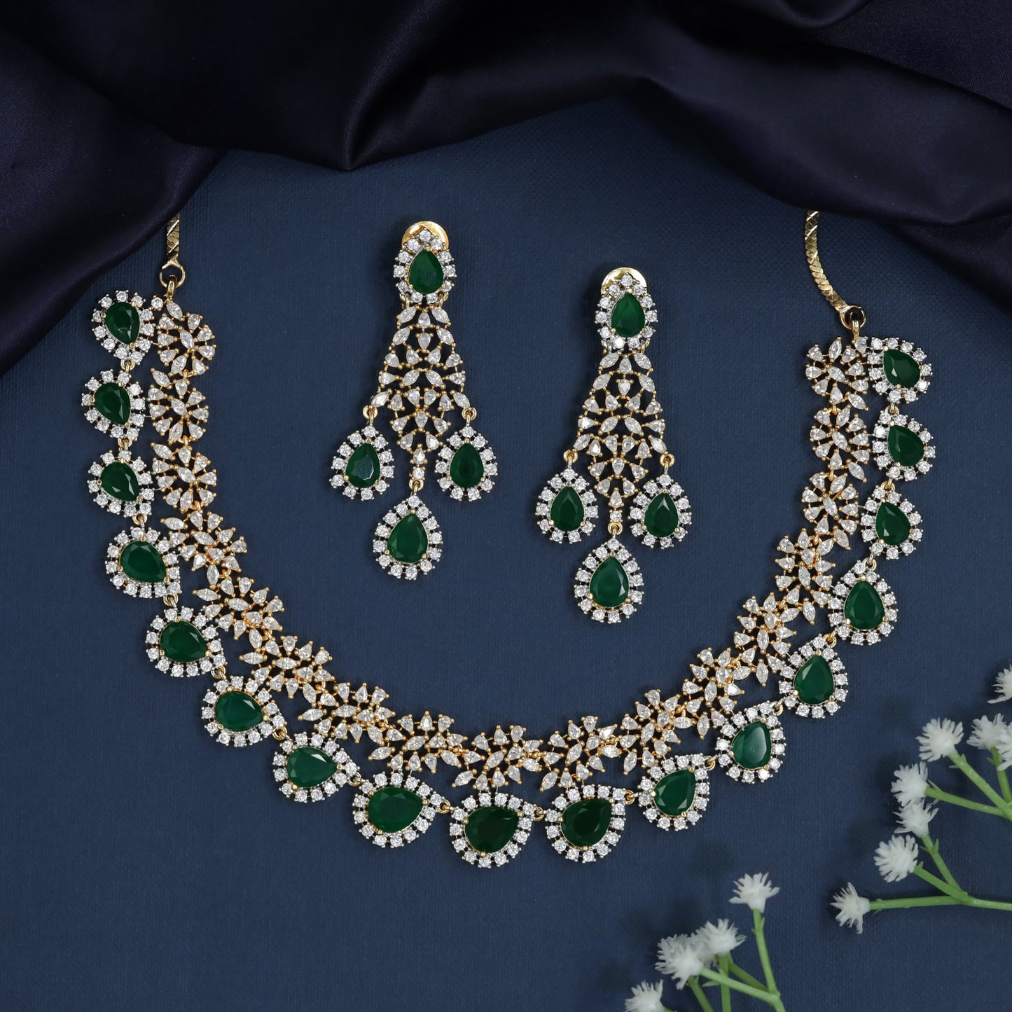 Gj Necklace with Halo Garland Construction and Rosette Elegance