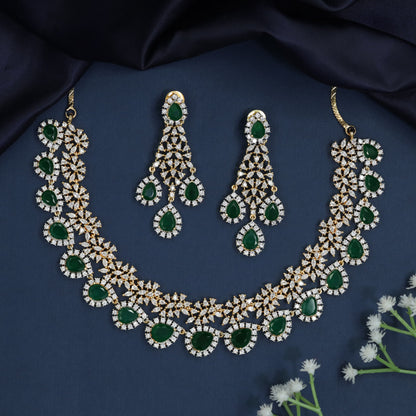 Gj Necklace with Halo Garland Construction and Rosette Elegance