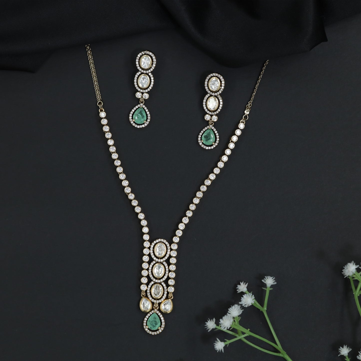 Kundan Drop Necklace Set with Pear Cut Statement Pendant Design