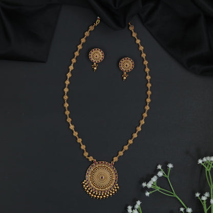Antique Medallion Chain with Statement Pendant and Matching Stud Earrings