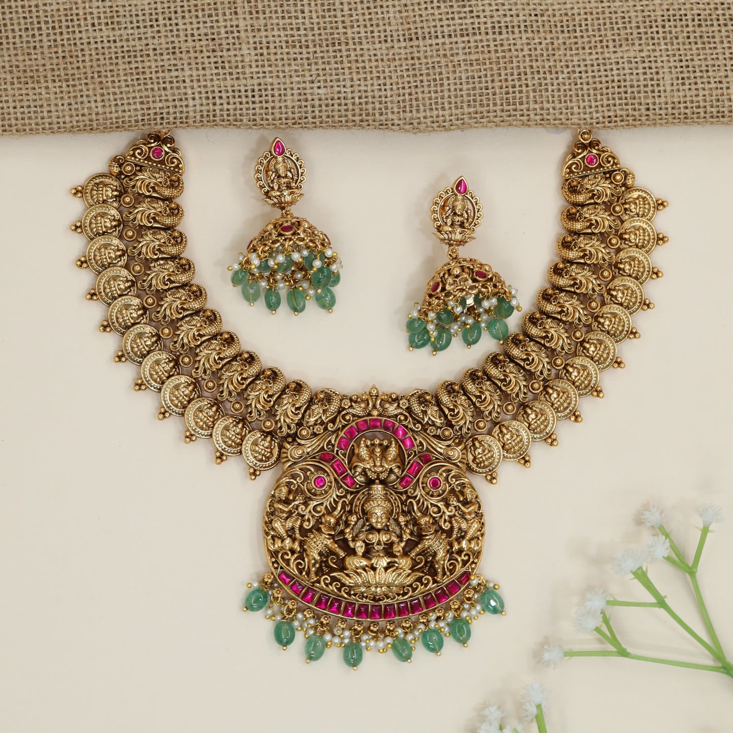 Majestic Necklace set showcasing ornamental deity panels