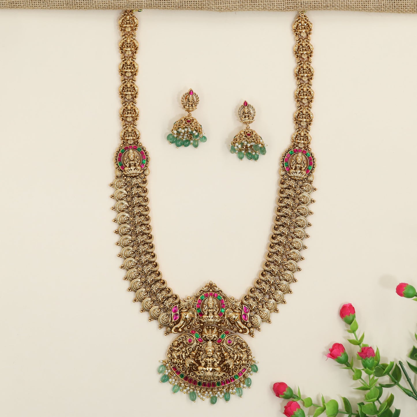 Classic Long Haara set with Lakshmi centerpiece composition