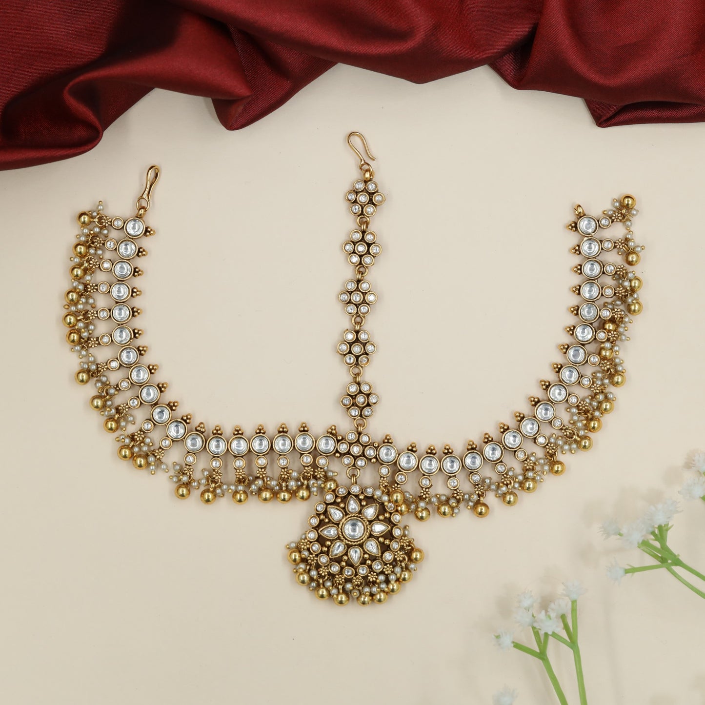 Traditional Antique Head Set with Secure Side Hooks and Intricate Backing