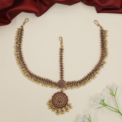 Temple Antique Head Set with Round Medallion Pendant and Tiny Clusters