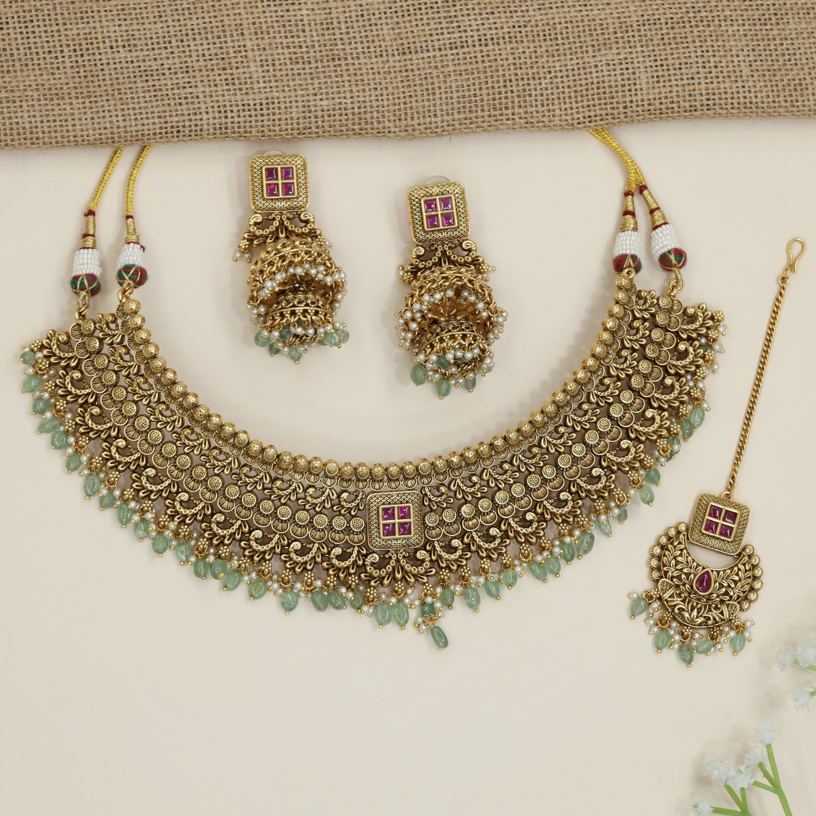 Grand heritage collar Choker with repeating floral coin motifs