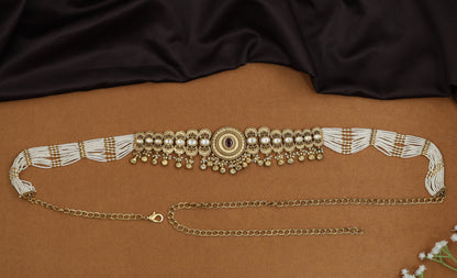 Layered pearl Antique Waist Belt with ornamental border composition