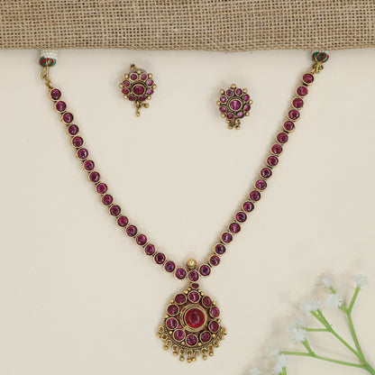 Statement Antique Necklace with Circular Stone Arrangement