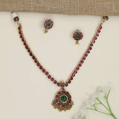 Statement Antique Necklace with Circular Stone Arrangement