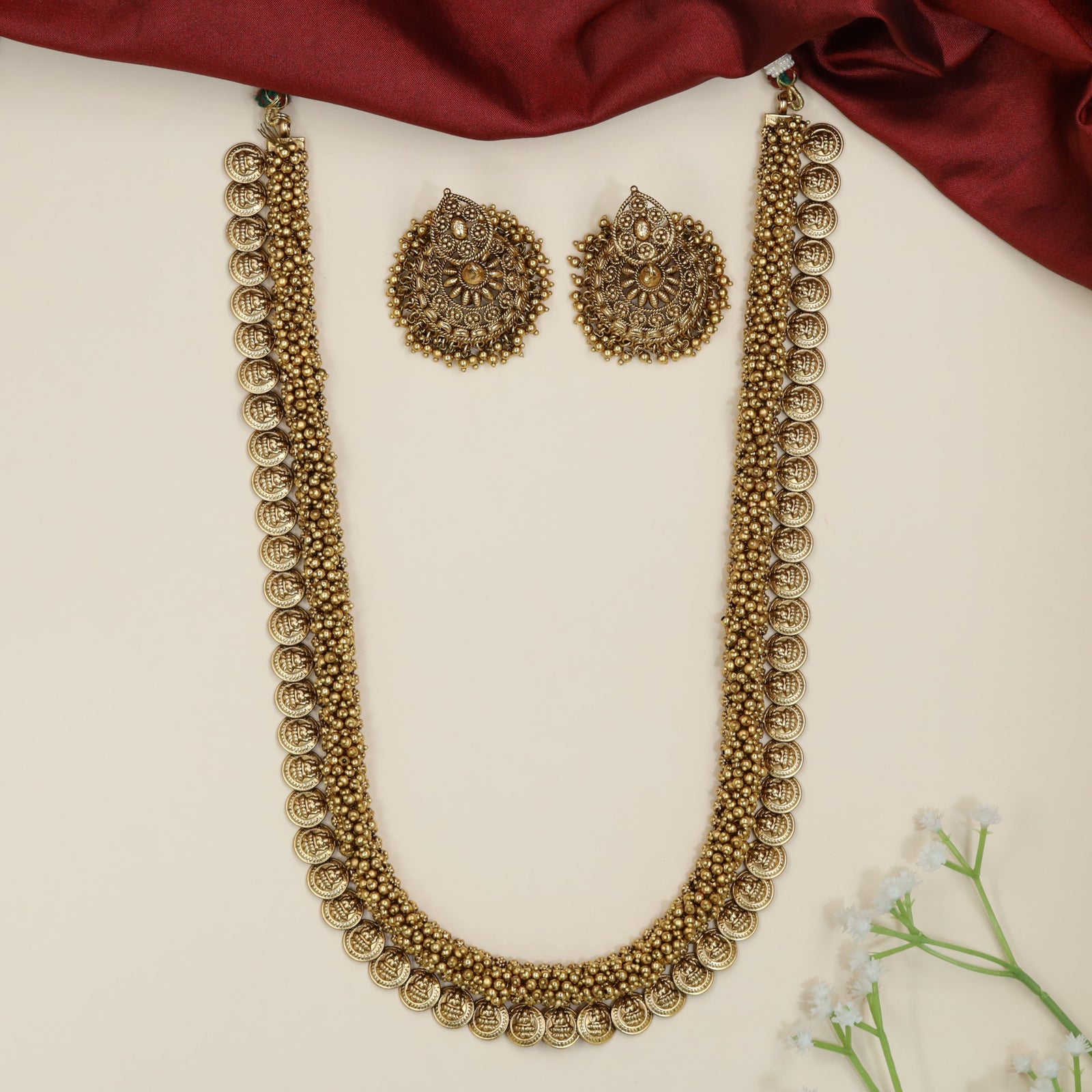 Traditional Lakshmi medallion Long Haara with continuous motif arrangement