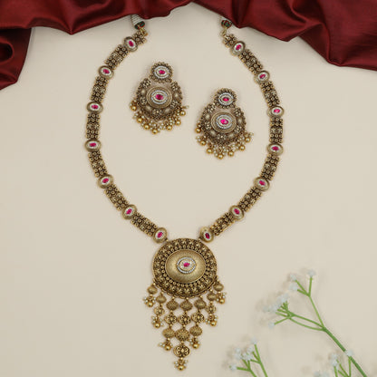 Antique Medallion Long Haara with Ornamental Fringe Pendant Design