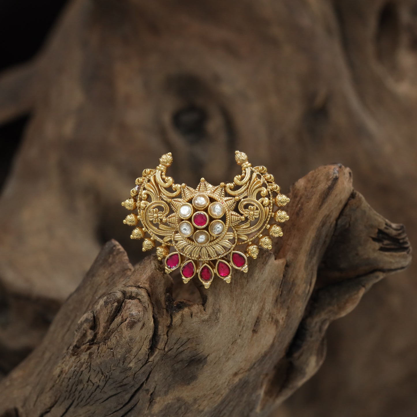 Floral Medallion Jadau Jade Bille with Regal Scrollwork Design