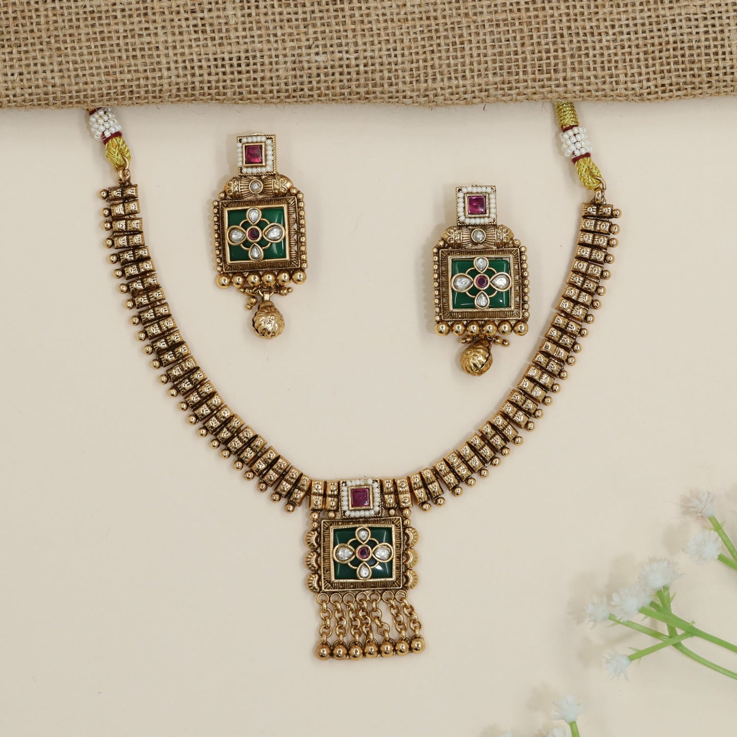 Prestige Kundan Necklace Finished with Raised Architectural Settings and Fine Wirework