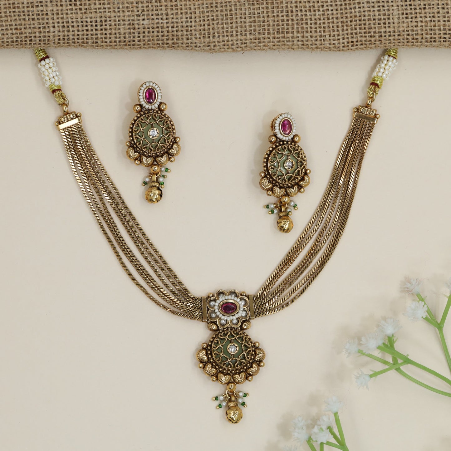 Floral Medallion Kundan Necklace with Mesh Chain Strands