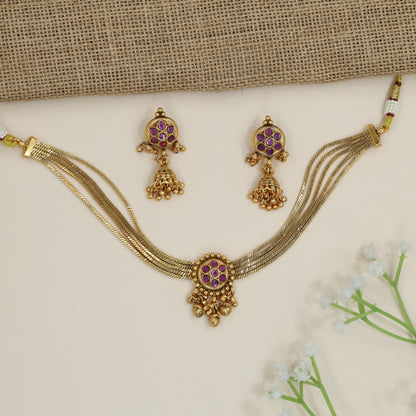 Rosette centrepiece kundan necklace with cascading ornamental accents