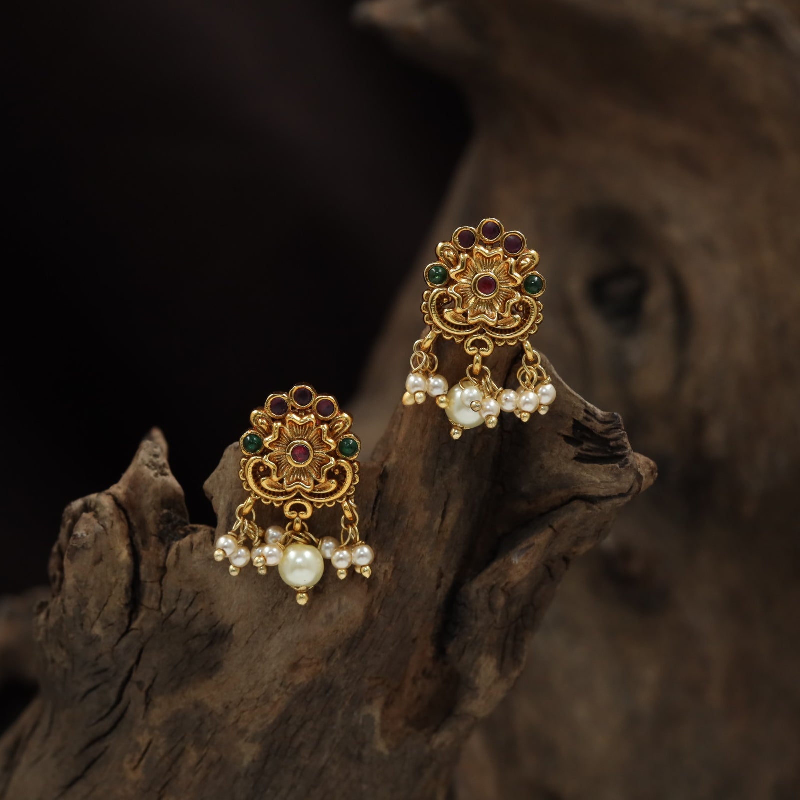 Antique floral stud with pearl cluster hangings