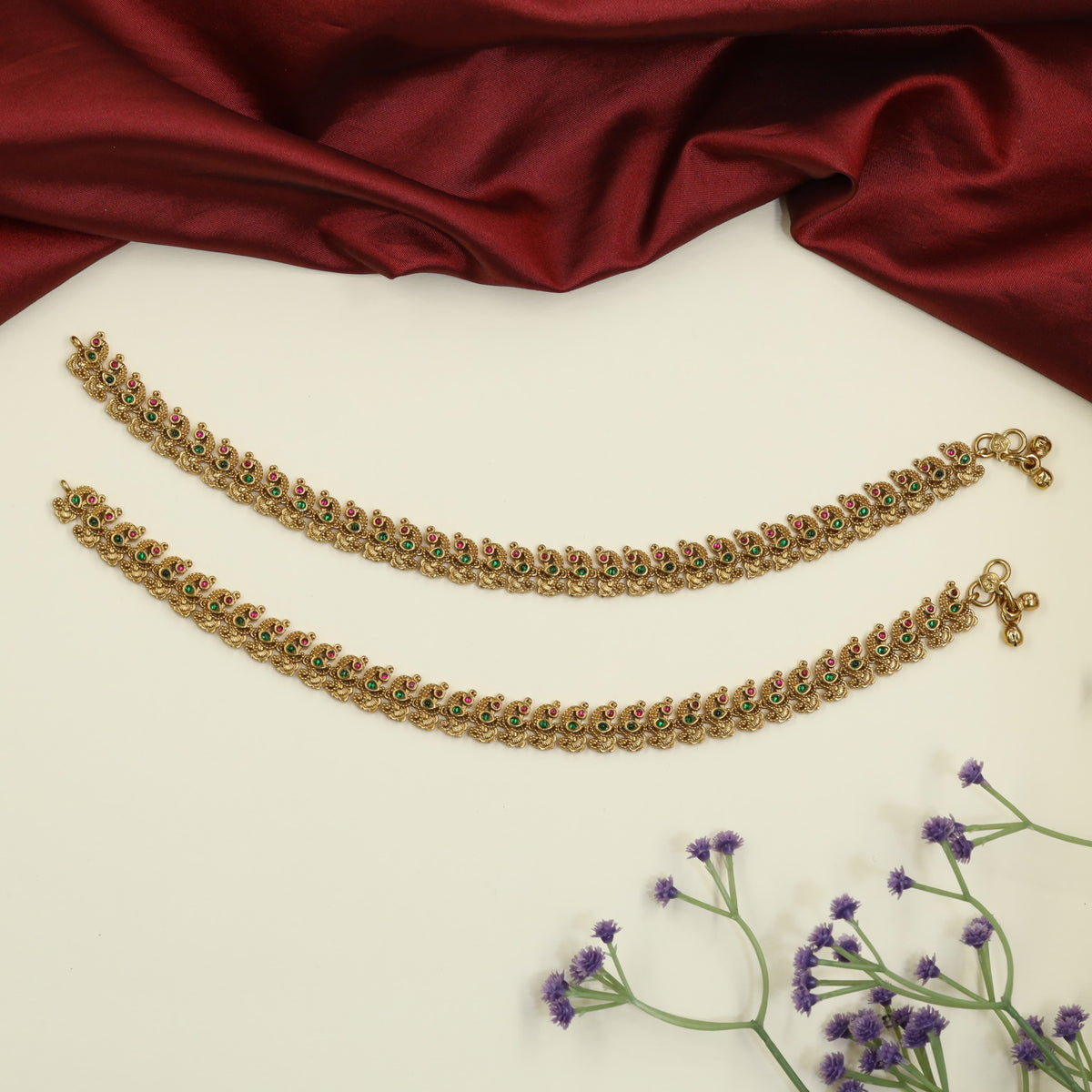 Signature Antique Payal with Artistic Paisley Detailing