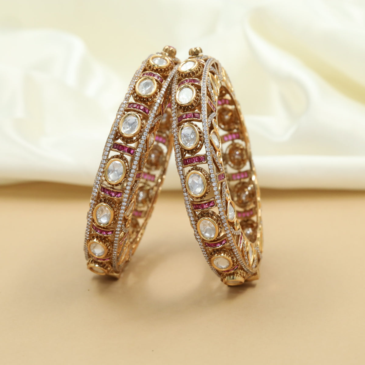 Classic Kundan Bangles with Structured Oval Frames