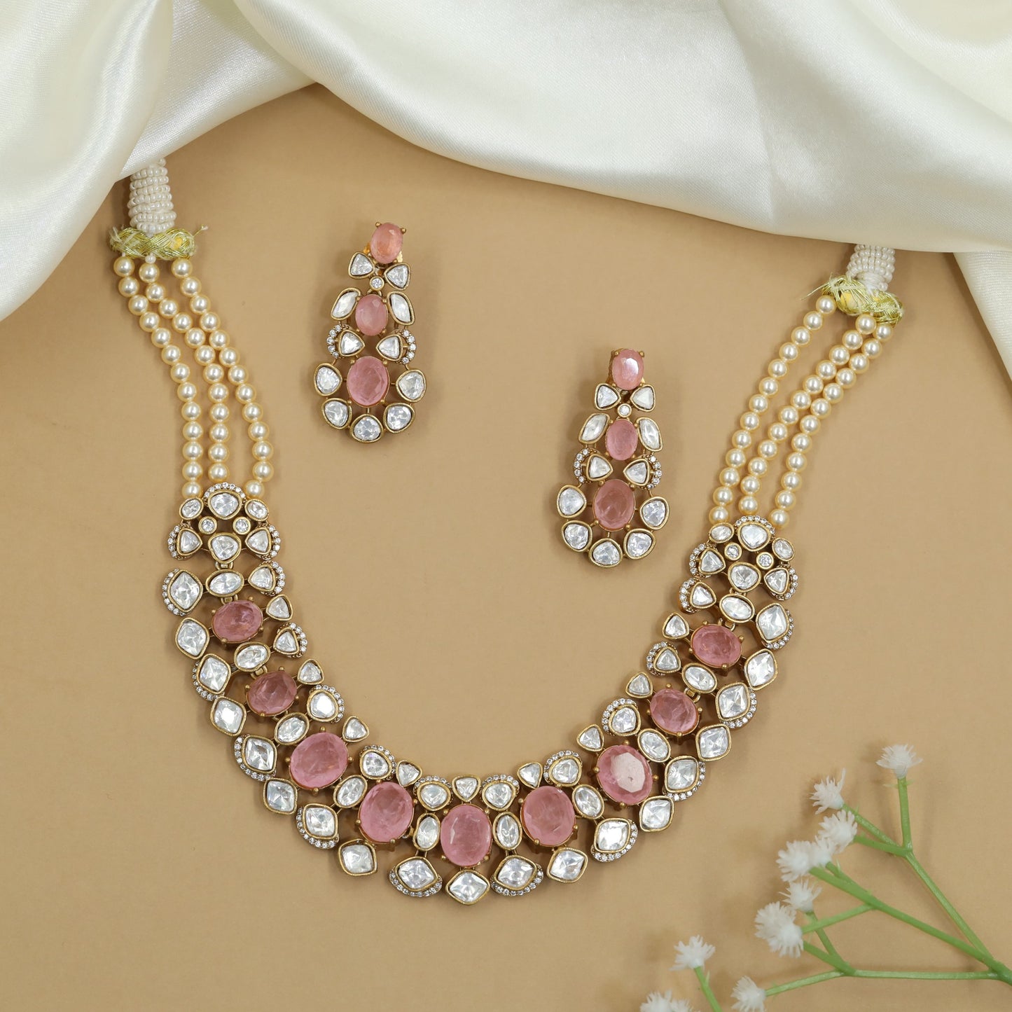 Statement Kundan Beads Necklace with Layered Oval Setting