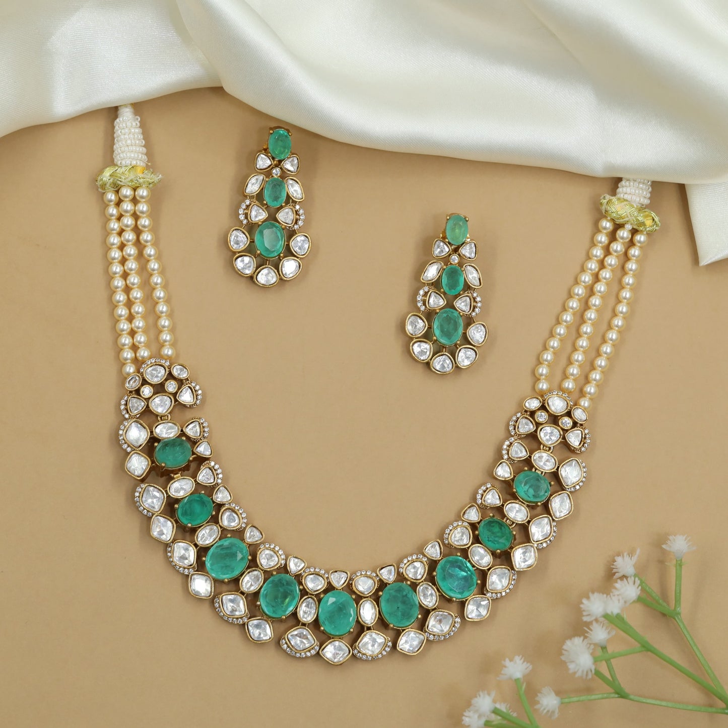 Statement Kundan Beads Necklace with Layered Oval Setting