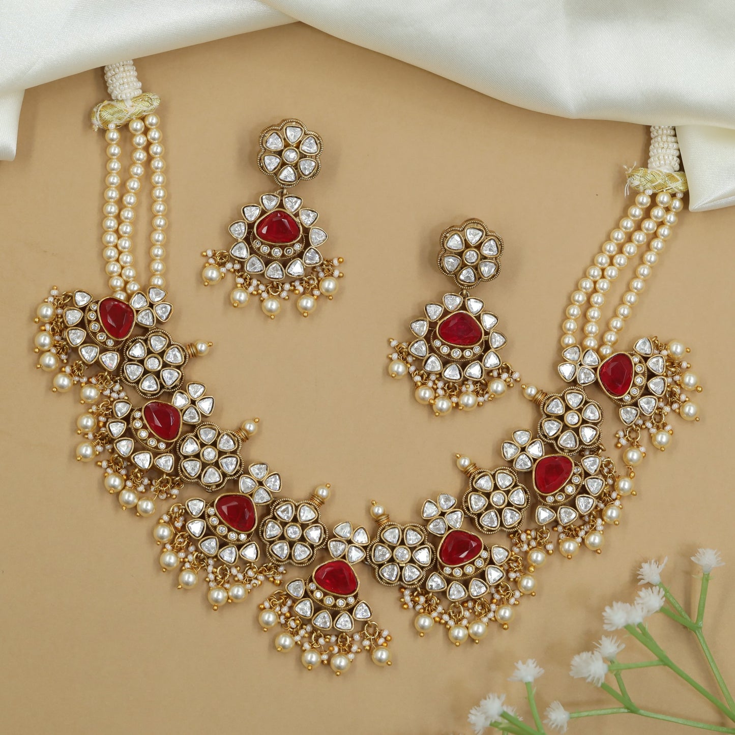 Grand Kundan Pearl Beads Necklace with Floral Links