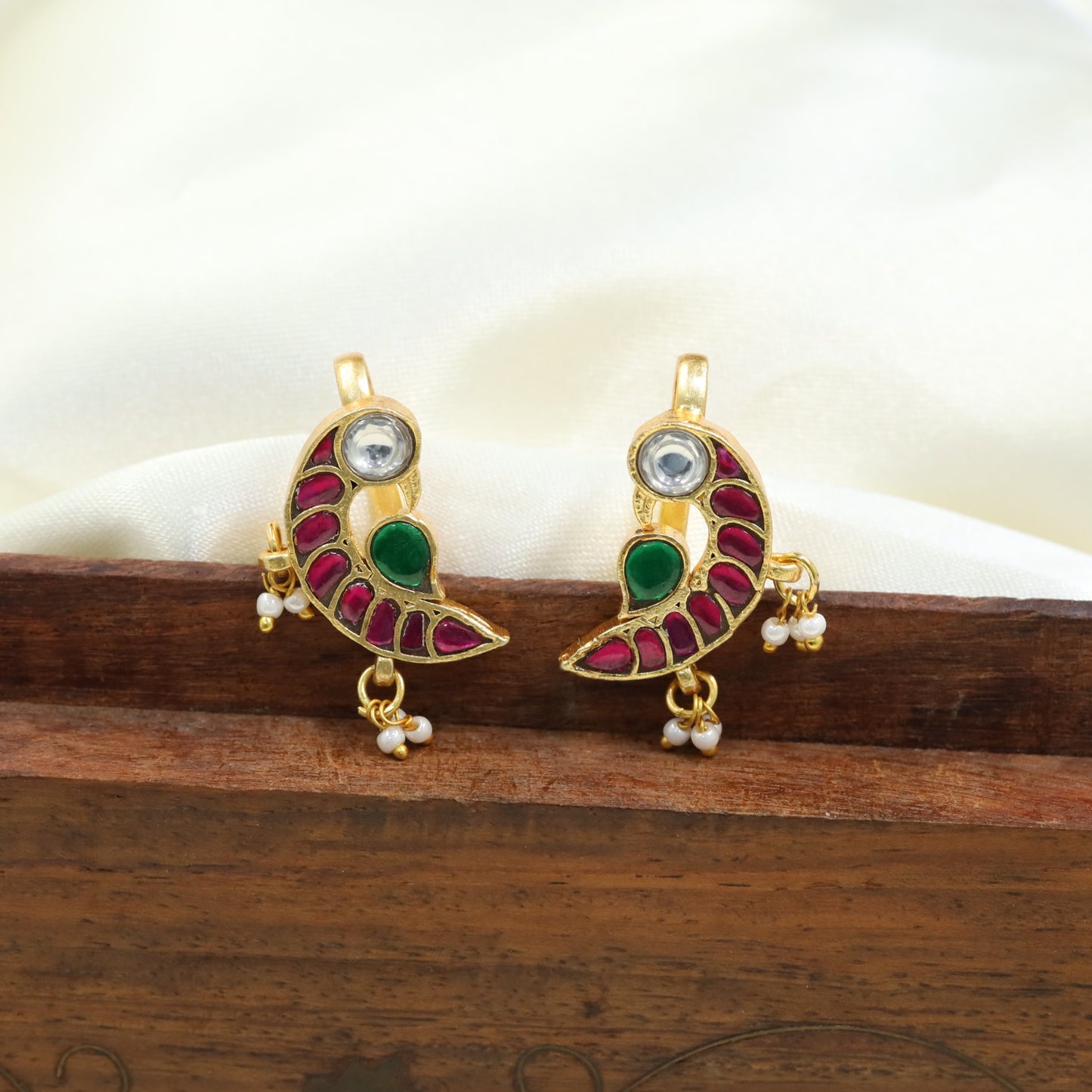 Jadau Parrot Bugadi with Pearl Drops
