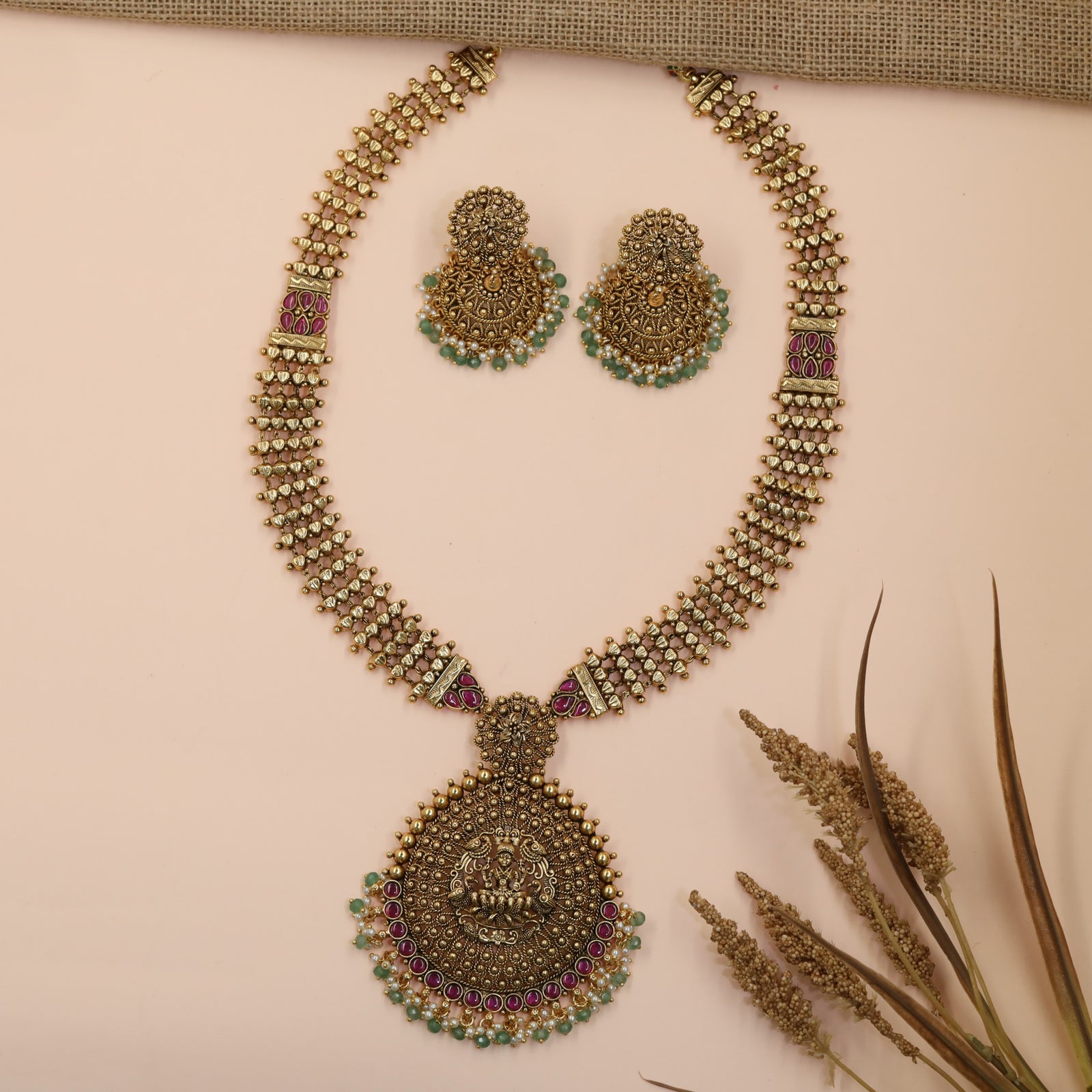Grand Antique Long Haara with Finely Detailed Lakshmi Centrepiece