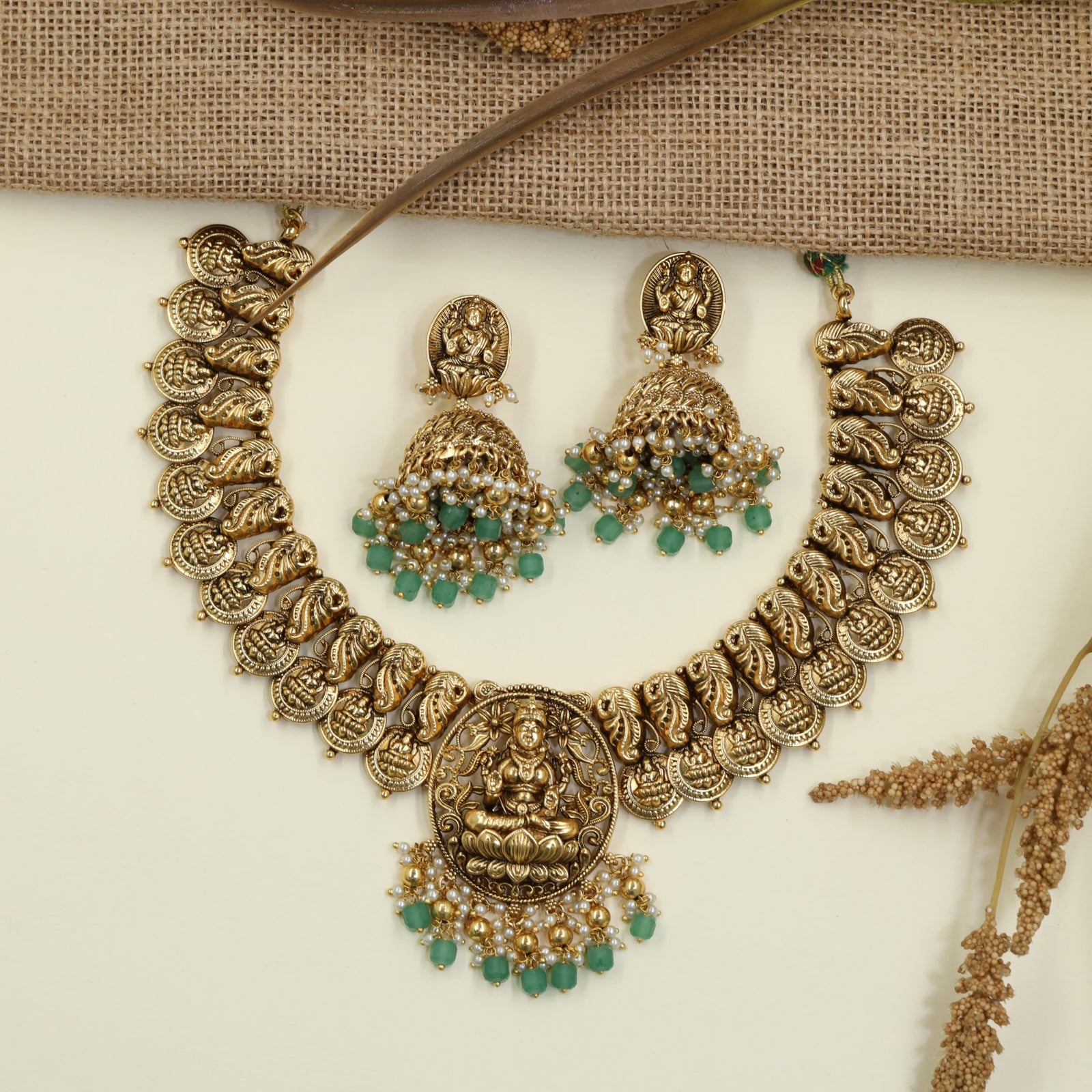 Grand Antique Necklace with Traditional Peacock Link Pattern