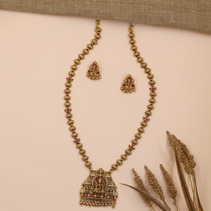 Lakshmi Antique Chain Set with Pendant and Temple Design