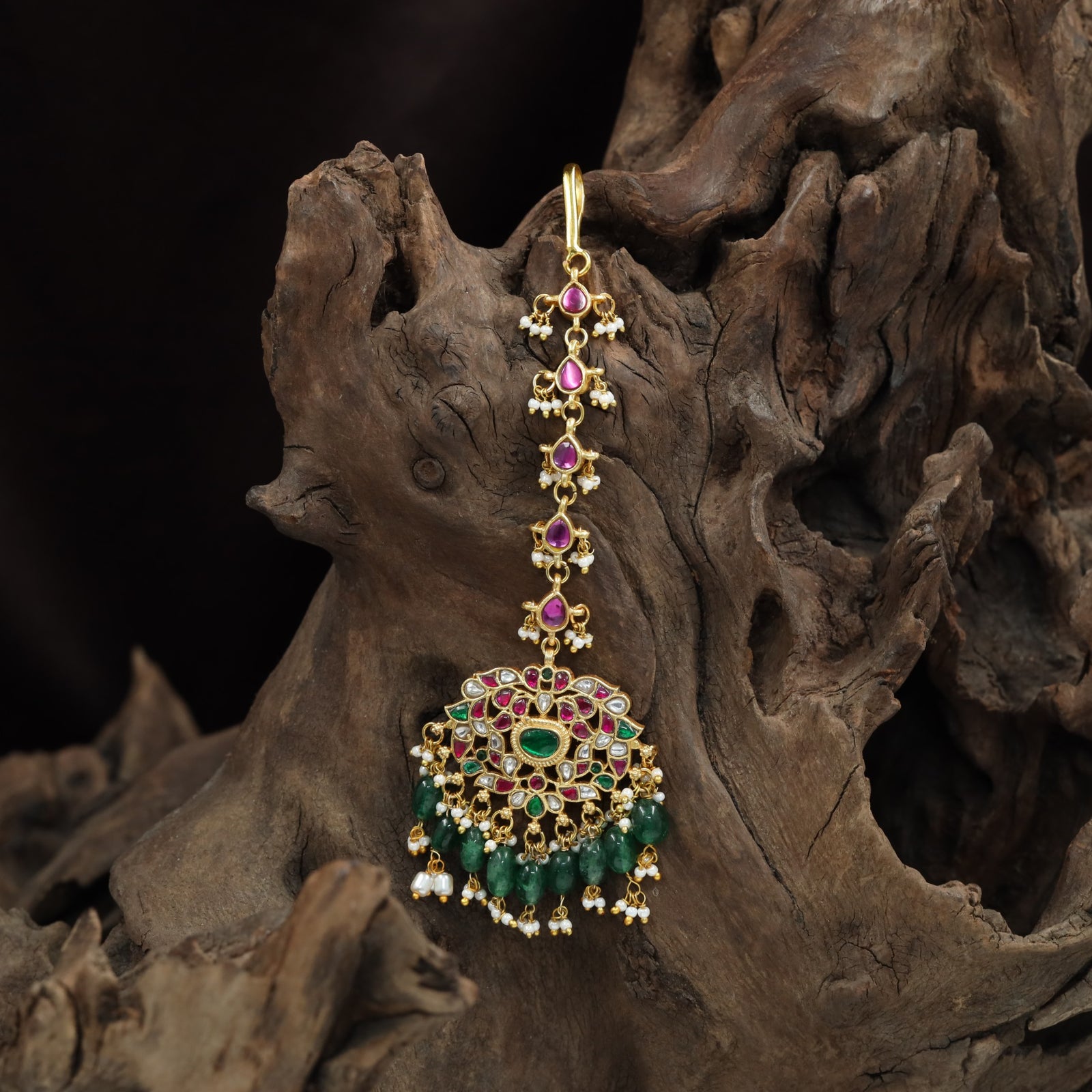 Floral Medallion Jadau Tikka Featuring Openwork Pendant