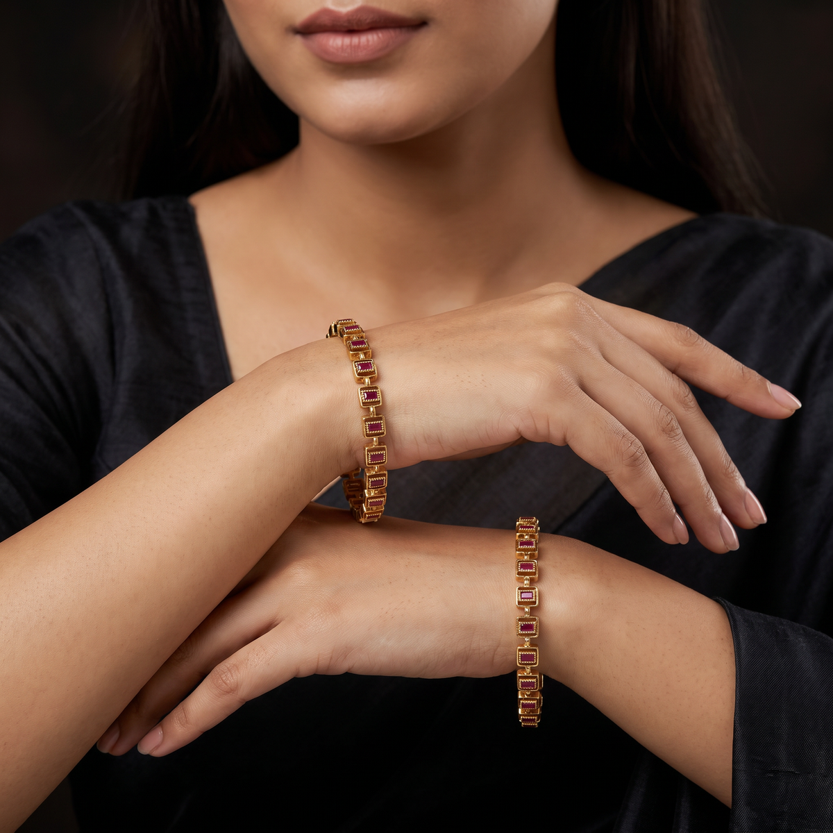 Linear Antique Bangles with Rectangular Detailing