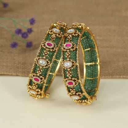Floral Oval Antique Bangles with Textured Borders