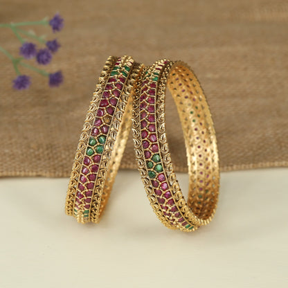 Lattice Antique Bangles with Intricate Leaf Borders