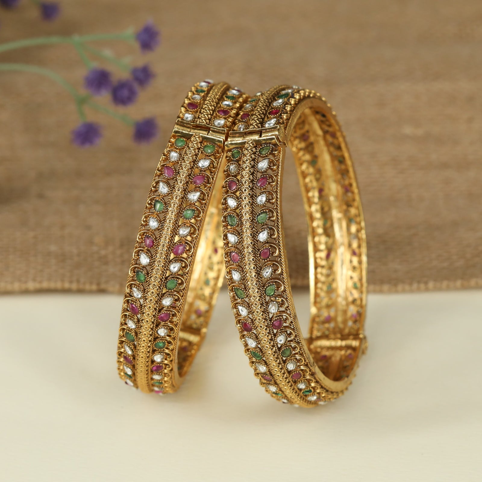 Gracefully Crafted Antique Bangles with Continuous Teardrop Pattern