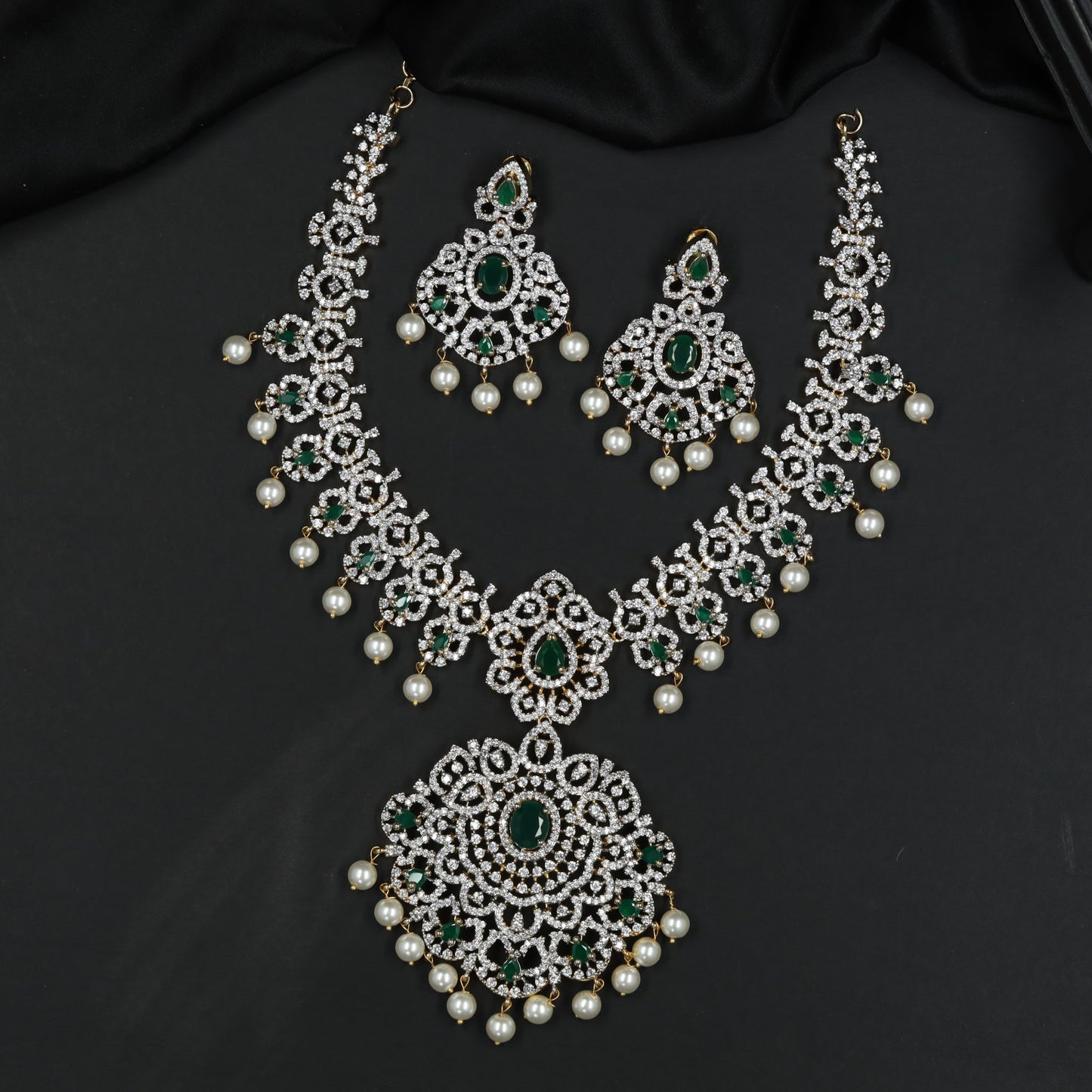 Classic GJ Necklace Featuring Openwork Rosette Pattern and Pendant Styling