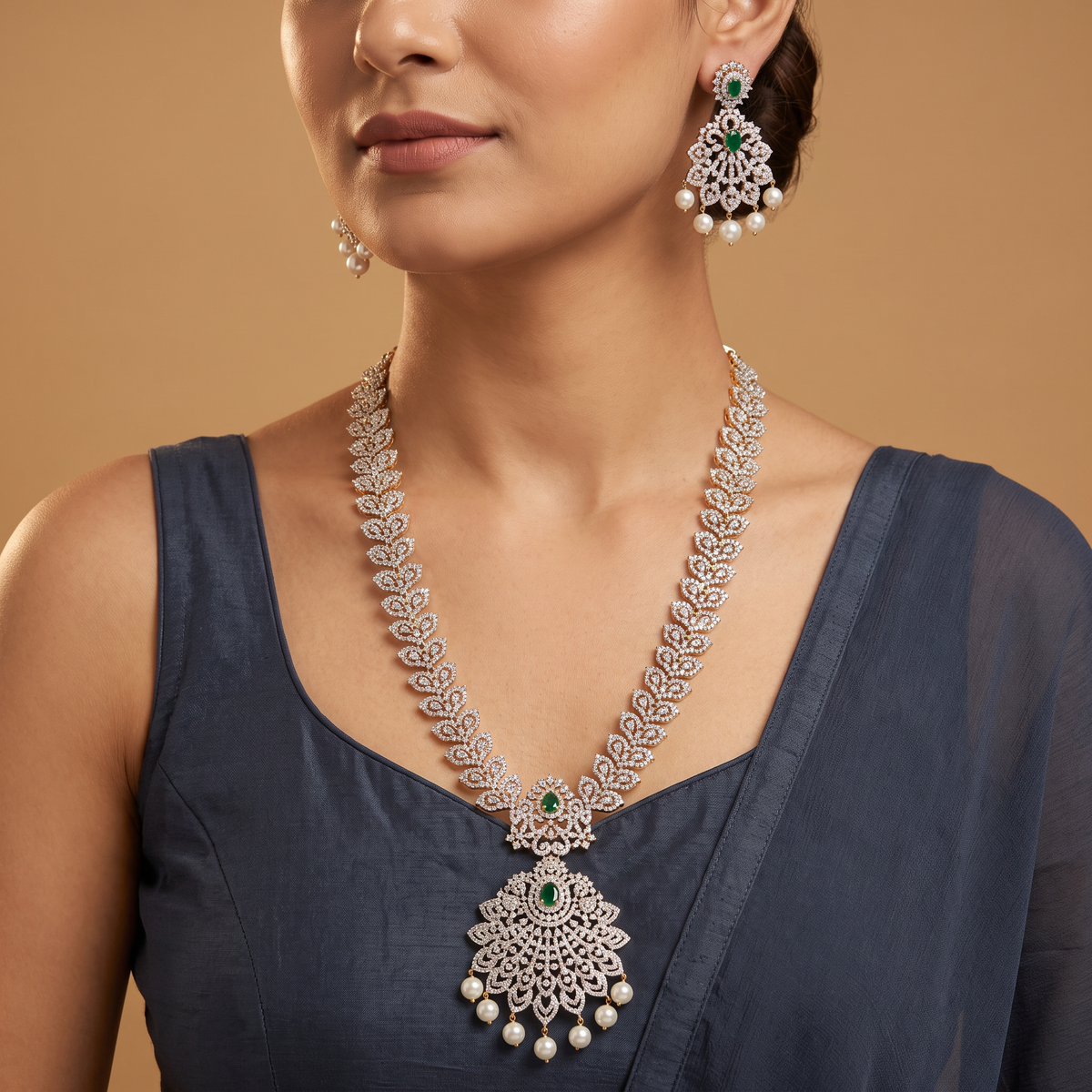 GJ Leaf Long Haara Set with Statement Pendant