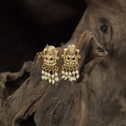 Lakshmi Antique Stud with Pearl Cluster Tassel Fringe