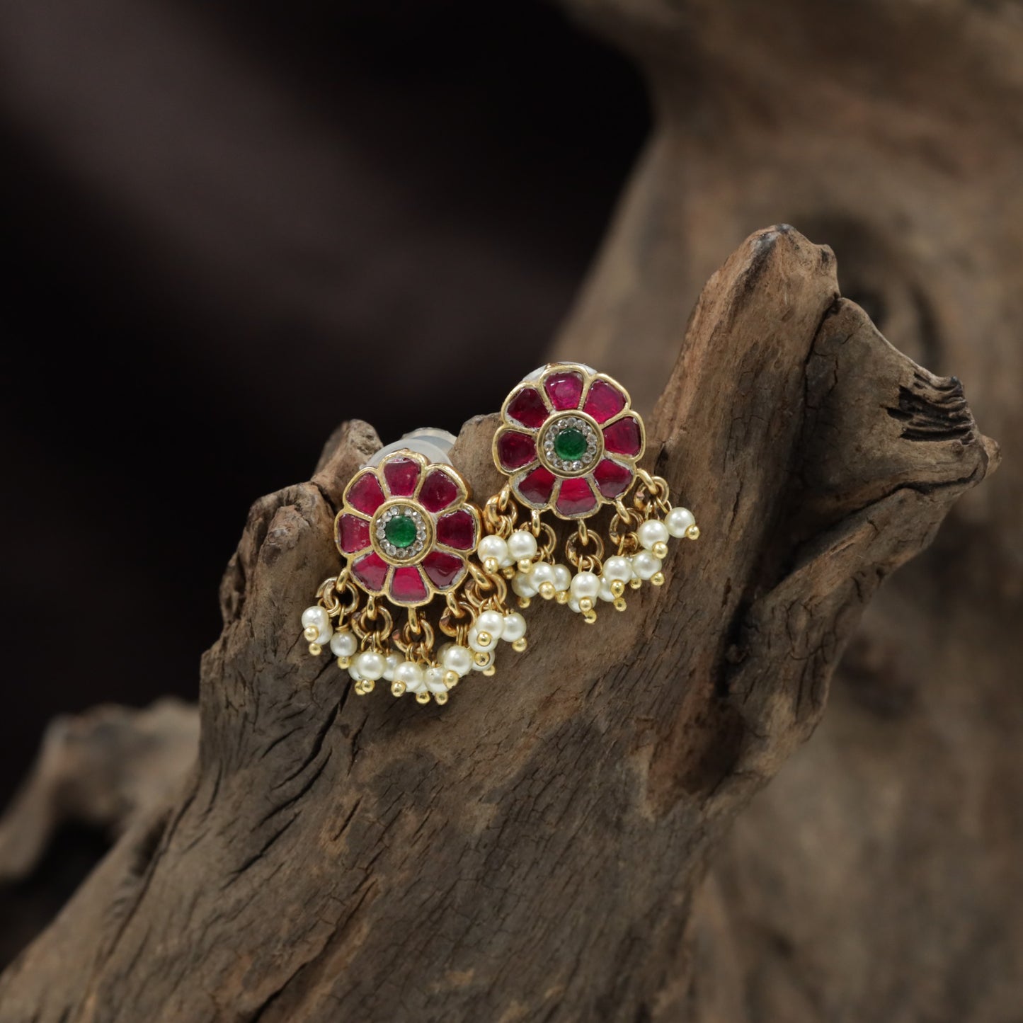 Statement Floral Antique Stud with Intricate Petal Craftsmanship