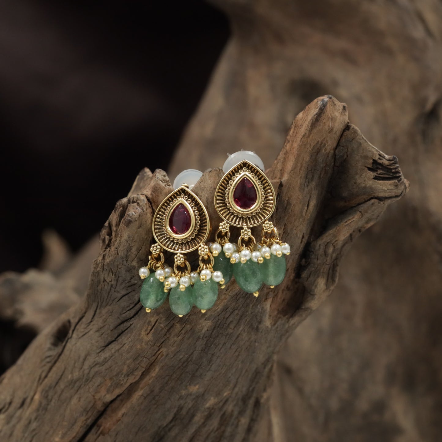 Teardrop Halo Antique Stud with Pearl Cluster Fringe