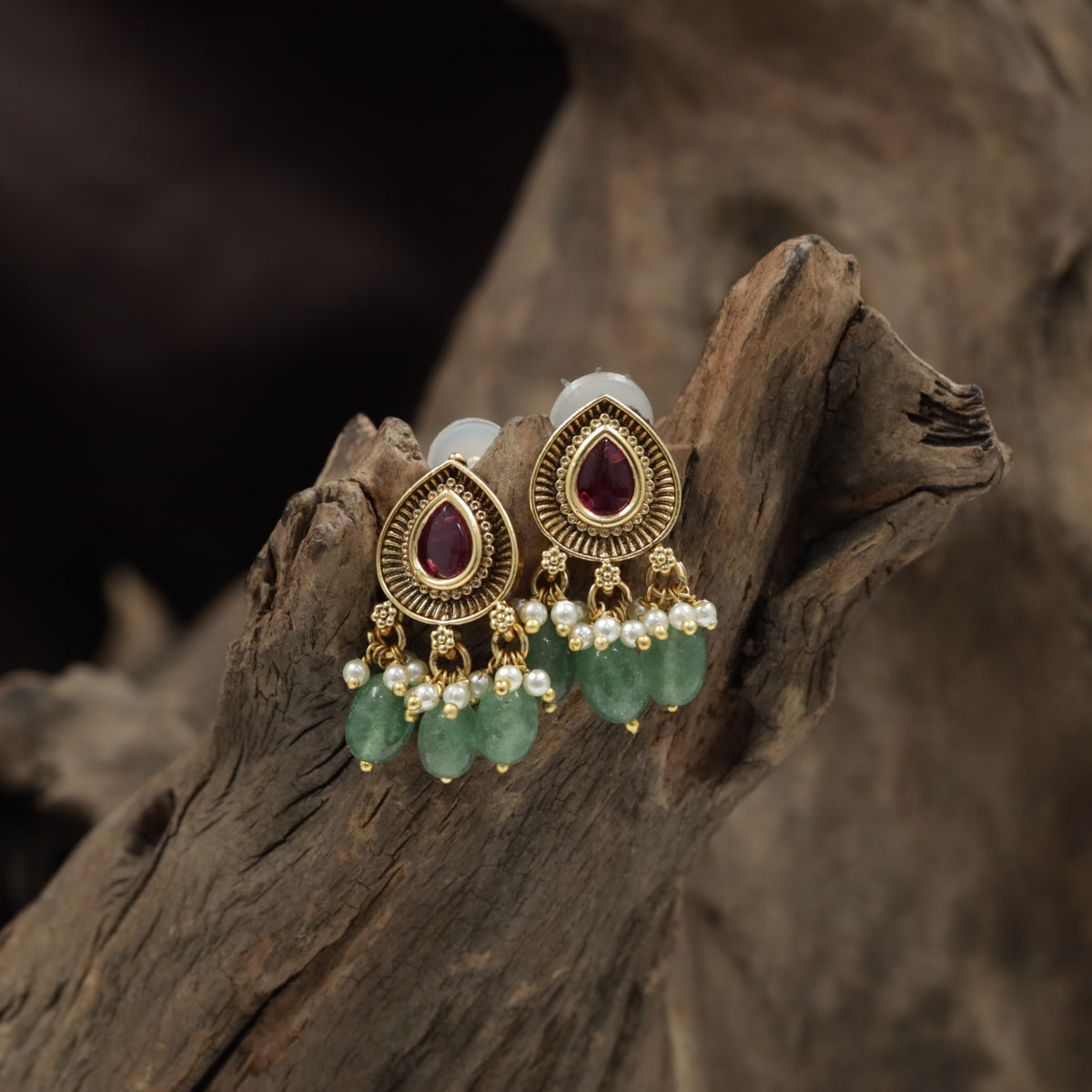 Teardrop Halo Antique Stud with Pearl Cluster Fringe