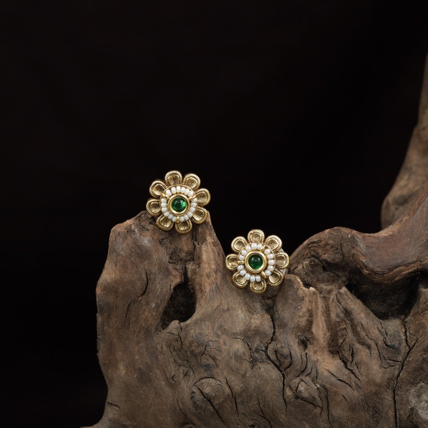 Antique Stud Featuring a Daisy-Inspired Rosette Design