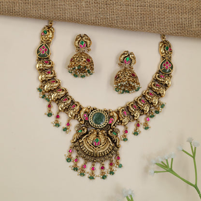 Detailed Antique Necklace with Curved Links and Pendant Work